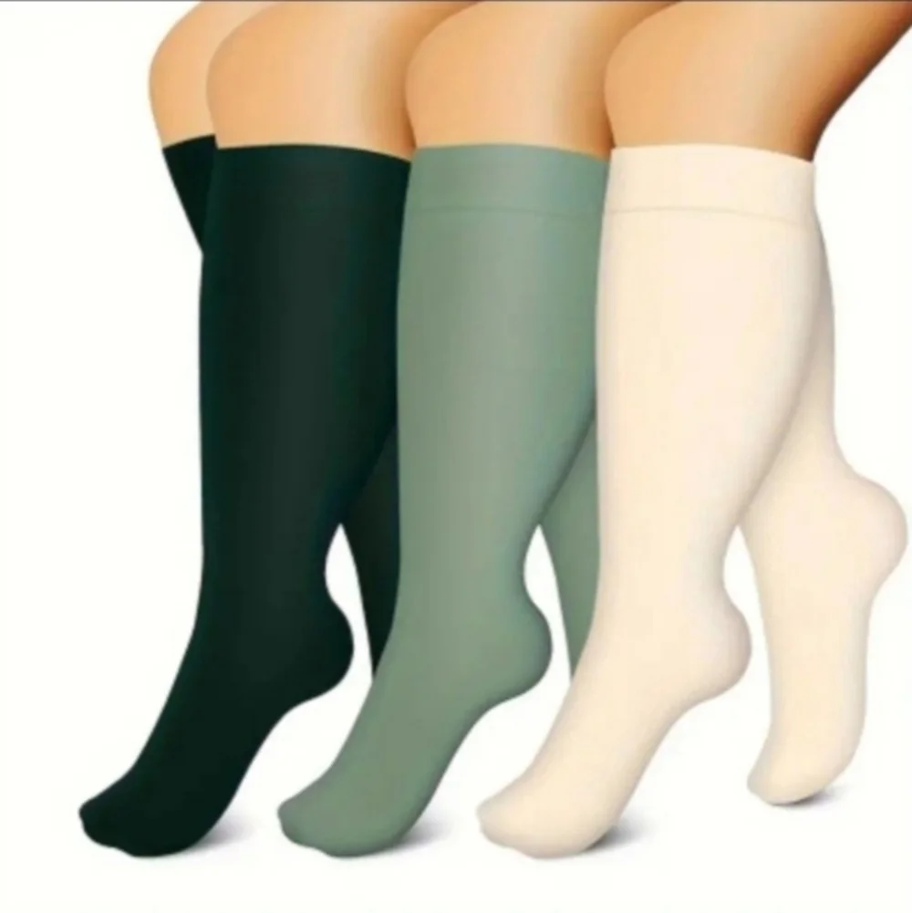Plus Size Compression Socks: You choose 1 Pair - Picture 3 of 4
